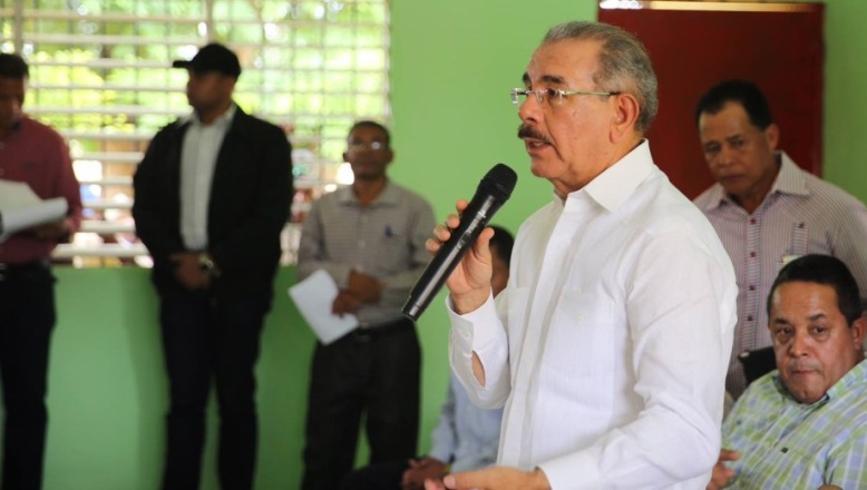 PRESIDENTE MEDINA EN HONDO VALLE