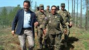 matos de la cruz supervisando obras en la frontera