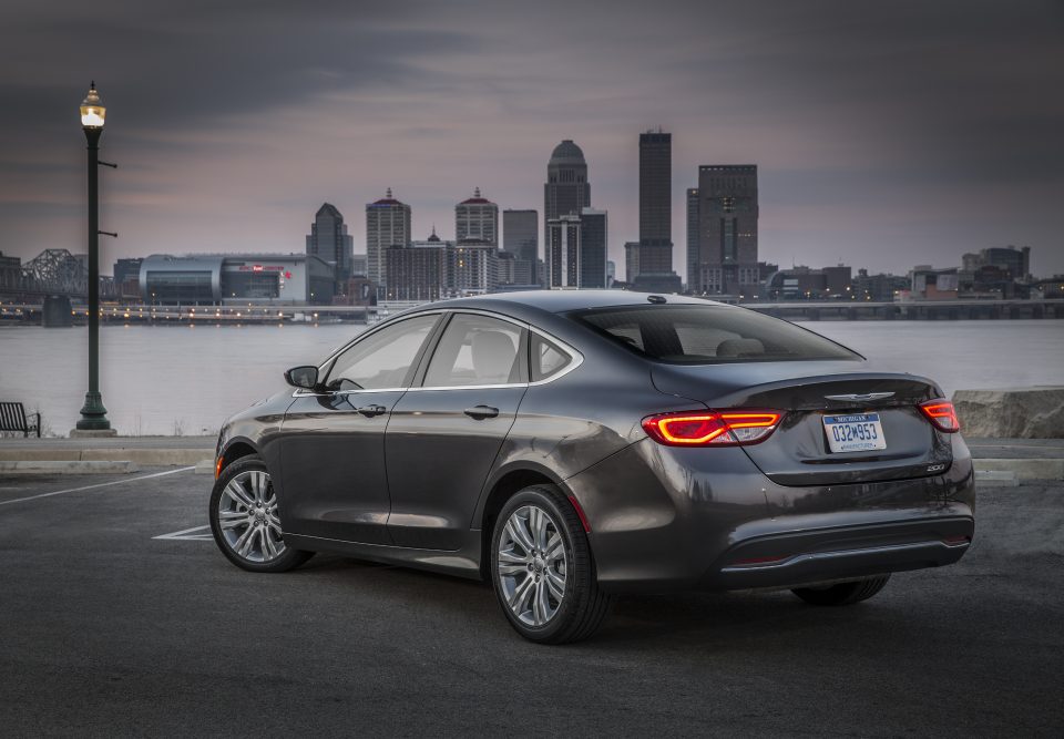 2017 Chrysler 200 Limited Platinum